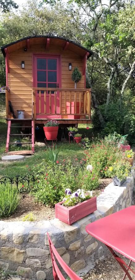 Roulotte Romantique Chauffee En Cevennes Monteils  Kültér fotó